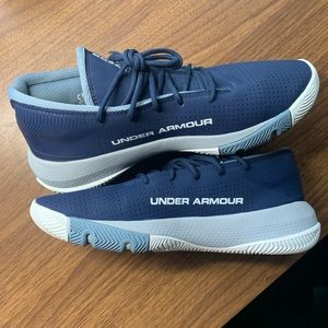 Under Armour SC 3Zero III Curry navy blue and grey basketball shoes